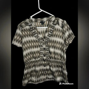 East 5th Medium Brown and Black button down blouse